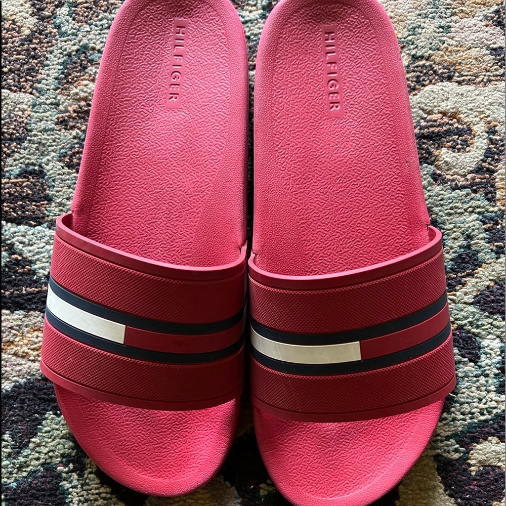 Tommy Hilfiger slides size 11